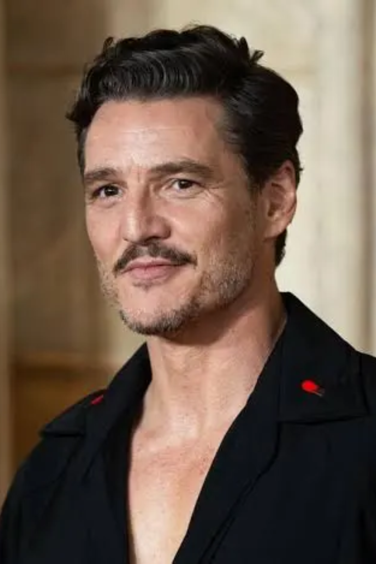 Pedro Pascal’sAge , Career, Family, Net Worth, Height Bio 2025.